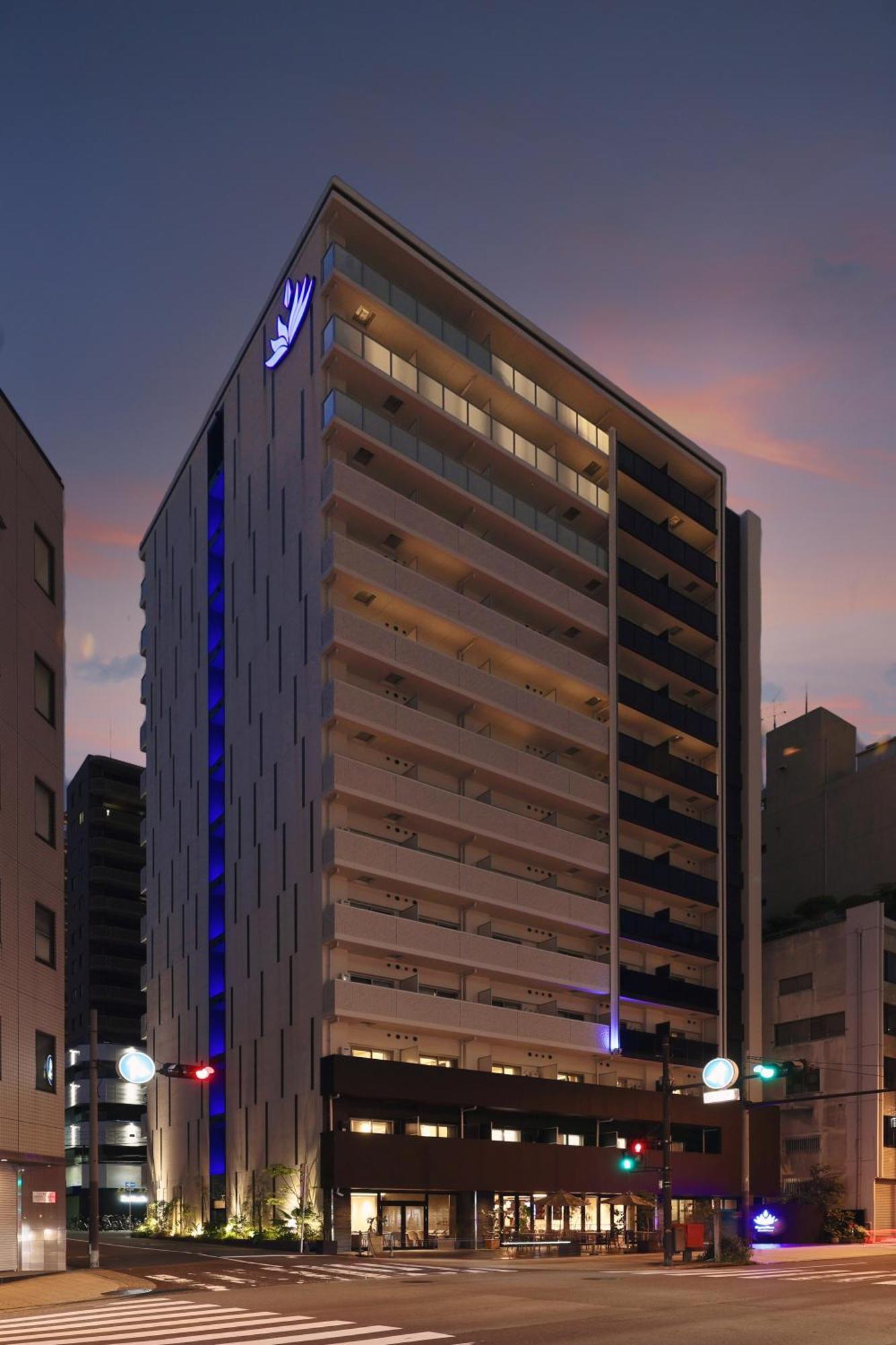 Отель Doutonbori Crystal Exe Осака Экстерьер фото