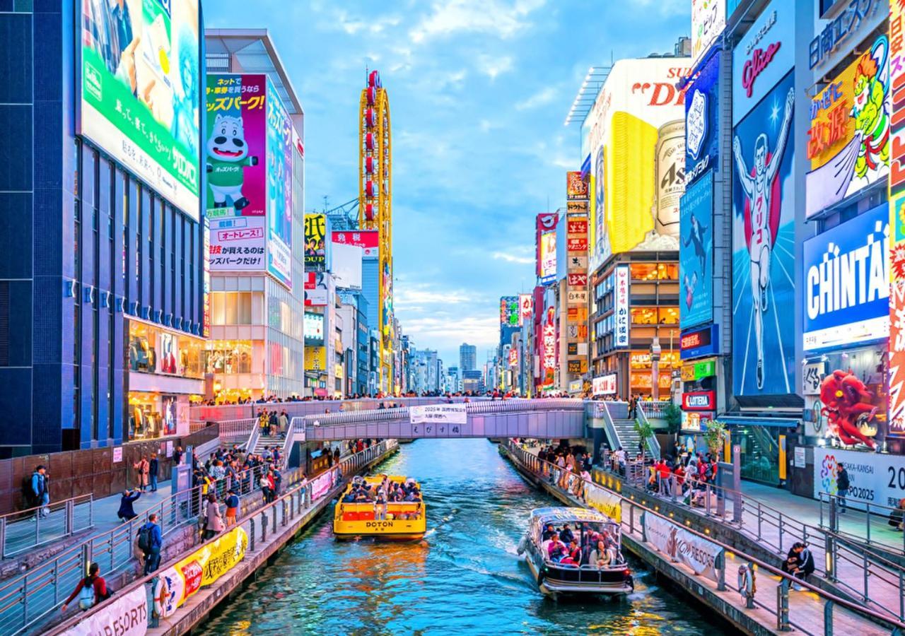Отель Doutonbori Crystal Exe Осака Экстерьер фото